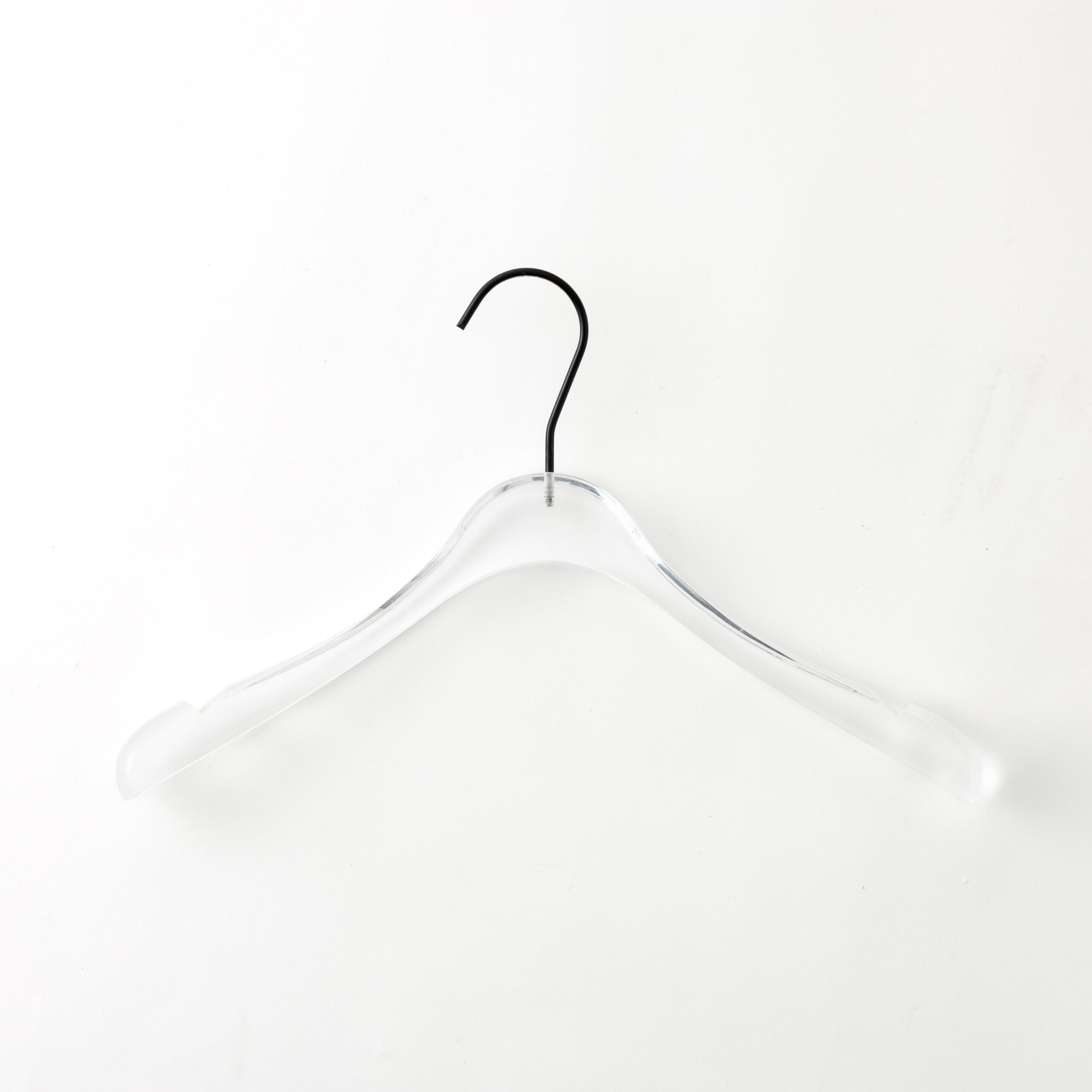 CLEAR HANGER